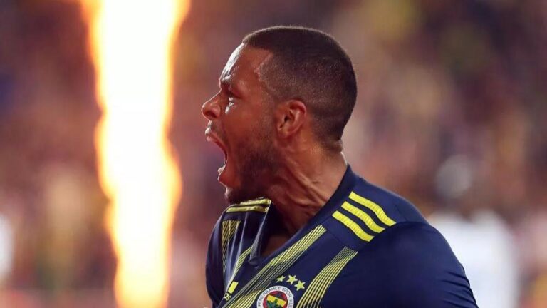 Zanka Fenerbahçe’den Ayrılıyor!