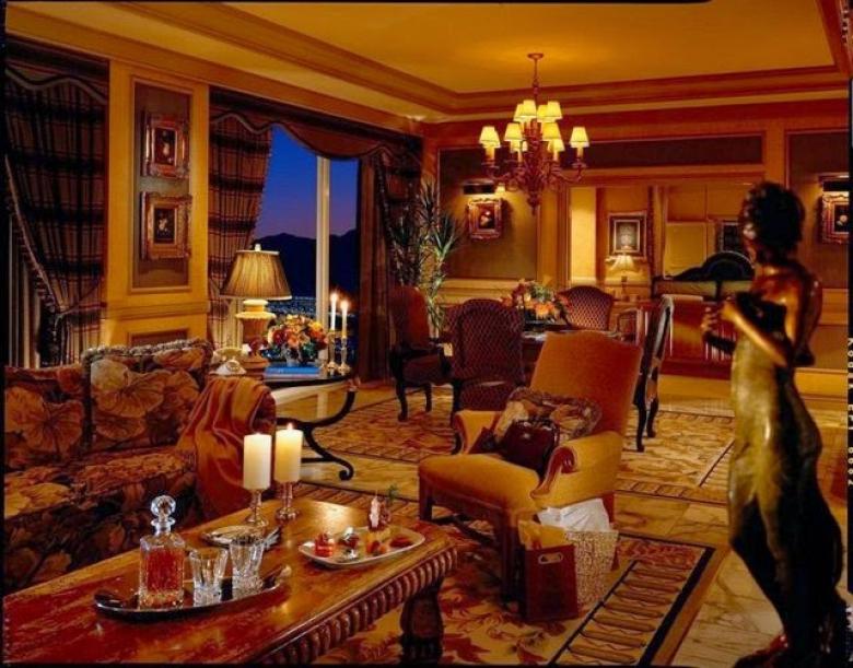 12. Dünyanın En Pahalı Oteli -Royal Penthouse Suite – 83 Bin Dolar