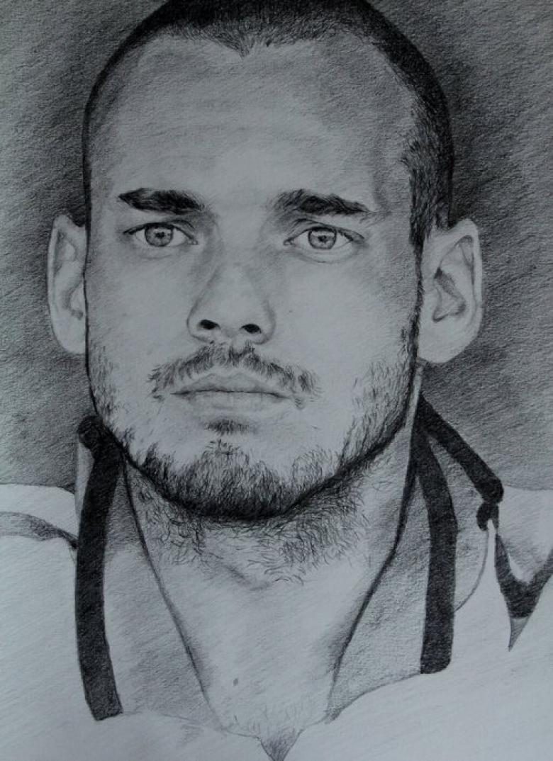 12. Wesley Sneijder